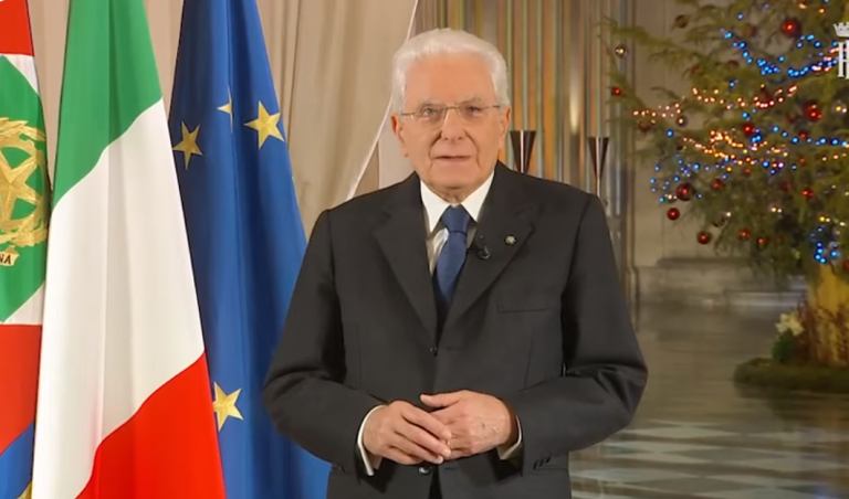 Mattarella: “Necessario promuovere il ripudio della guerra”