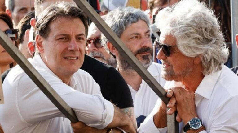 Conte e Grillo sono ai ferri corti, il garante: “Vuole farmi fuori”