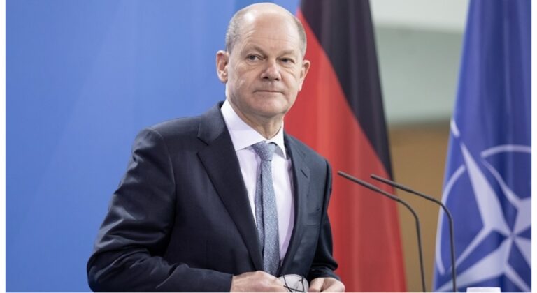 Crisi di governo in Germania: “Scholz licenzia il proprio ministro”